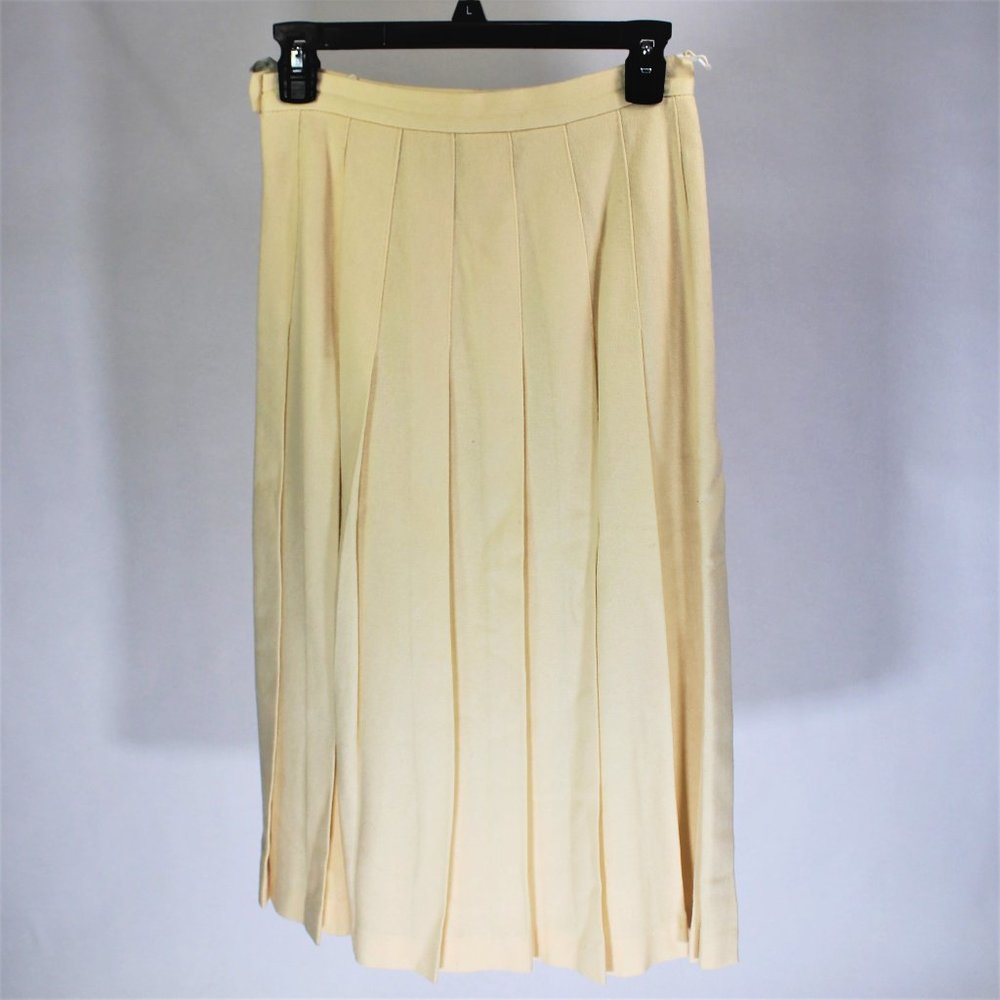 Koret career | Vintage Yellow Pleated Wool Skirt